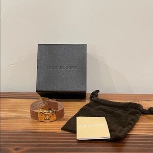 Michael Kors Leather Bracelet With Gold MK Logo